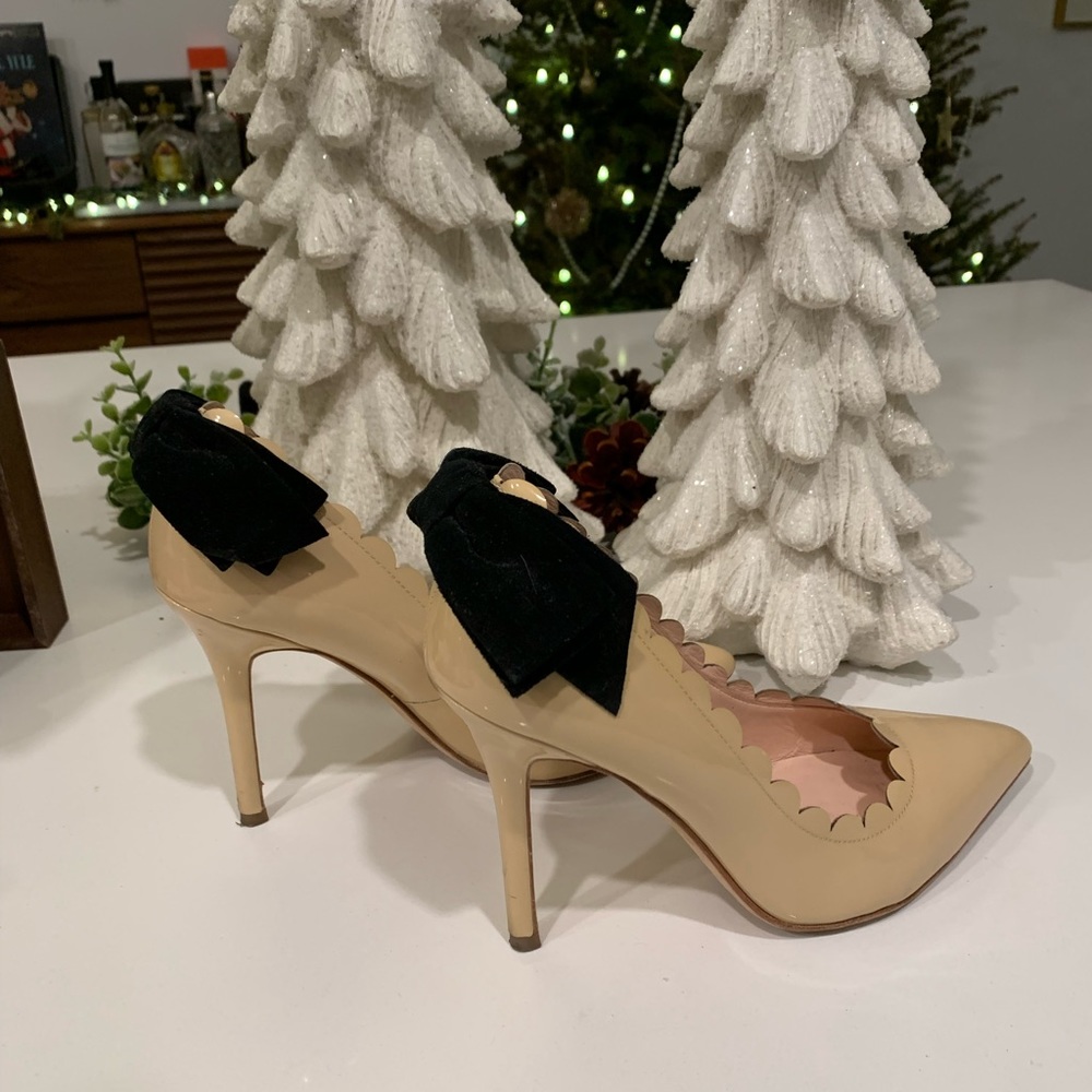 Kate Spade Scalloped Pointed Toe Heel